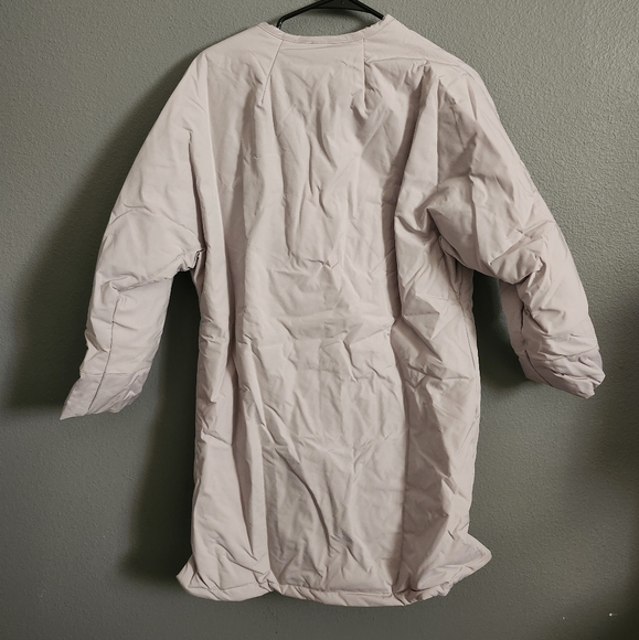 NYLON TRENCH COAT✨️ - Picture 5 of 11